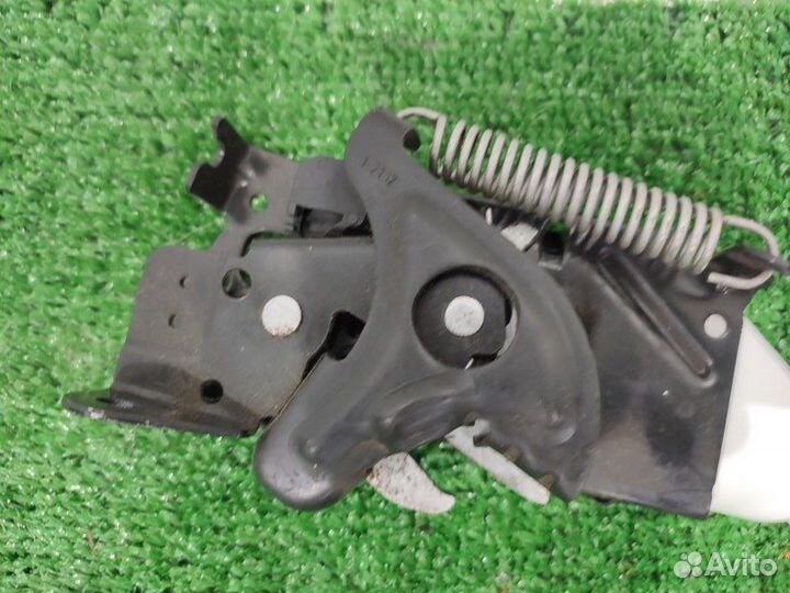 Замок капота правый Bmw 320D F30 N47D20C 2012