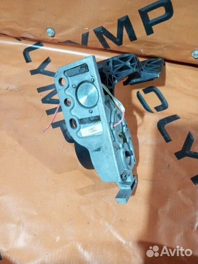 Педаль газа Volvo Fh13 D12H440 2008