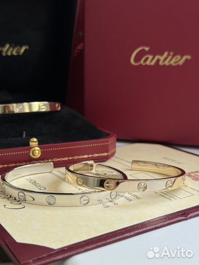 Золотой браслет Cartier Love с бриллиантом