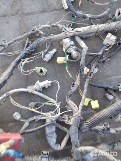 Проводка таета витц/Toyota Vitz 98-05г 1л мт