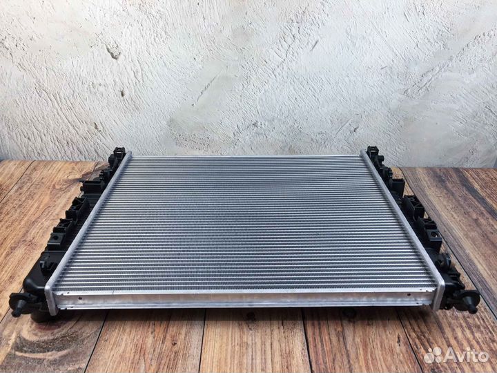 Основной радиатор для Mercedes W164/W251 ML/R