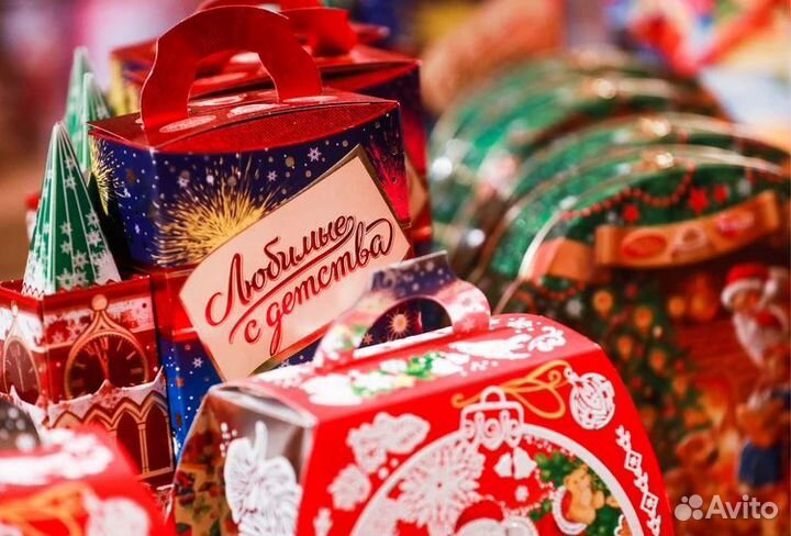 Работа для всех/Упаковщик новогодних подарков