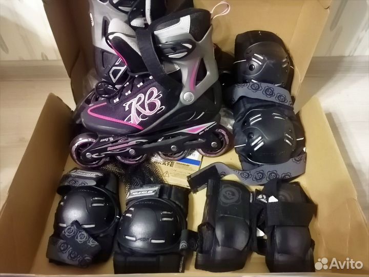 Ролики женские р-р 36