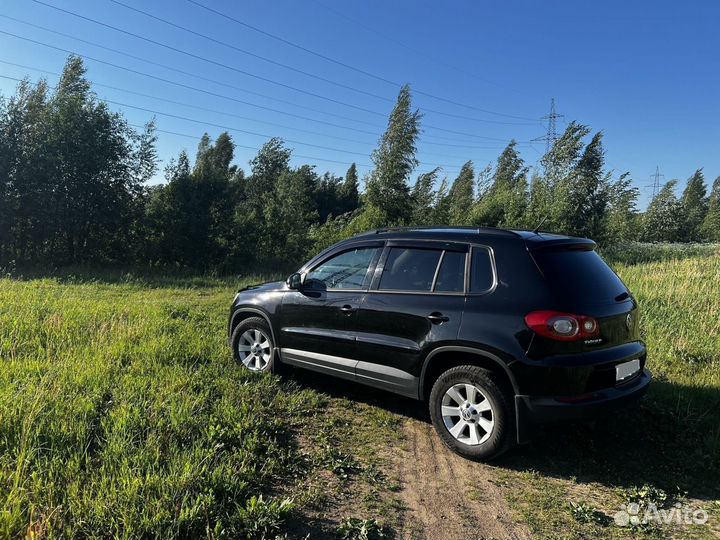 Volkswagen Tiguan 2.0 AT, 2011, 209 000 км