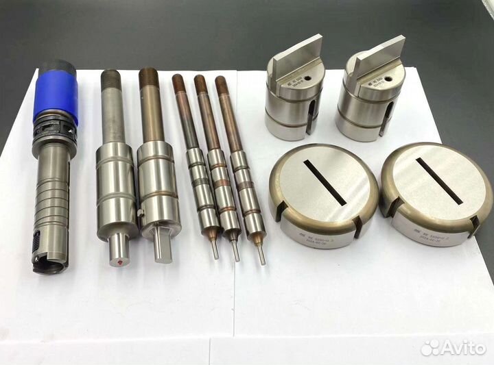 Пробивной инструмент