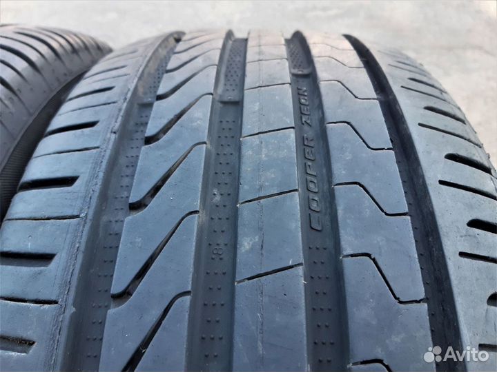 Cooper Zeon CS8 215/50 R17