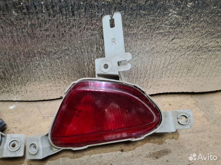 Фонарь птф задний Mazda 2 DE