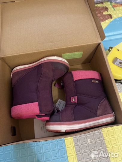 Сапоги для девочки reima