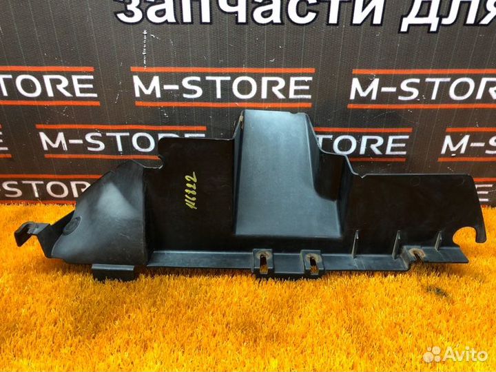 Воздуховод радиатора передний левый Volkswagen