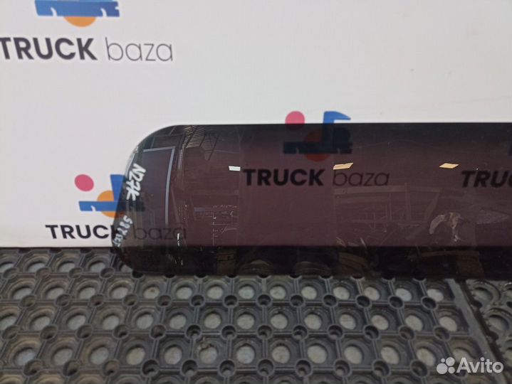 81629442008 Стекло боковое верхнее