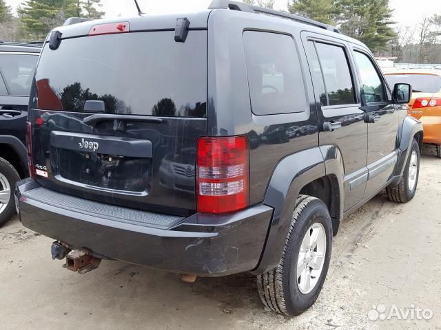 В разборе Jeep Liberty 2007-2012