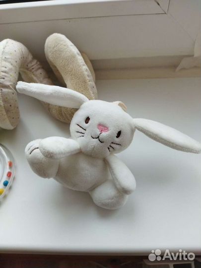 Подвеска игрушка на детскую кроватку