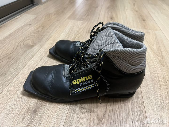 Лыжные ботинки классические spine