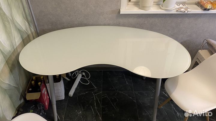 Стол IKEA galant стекло