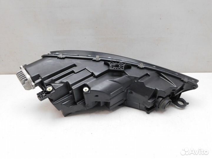 Фара левая Audi A4/RS4