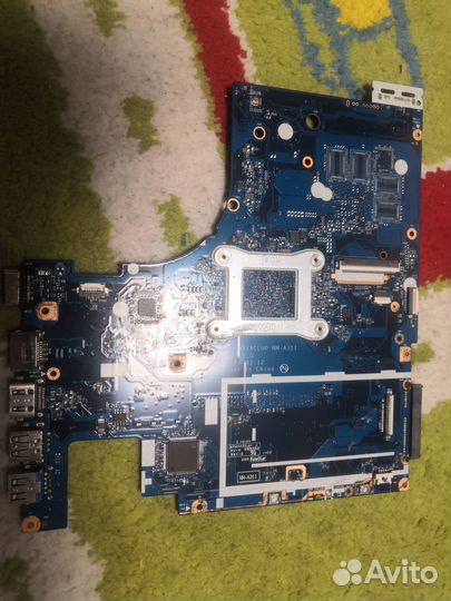 Ноутбуки в разбор