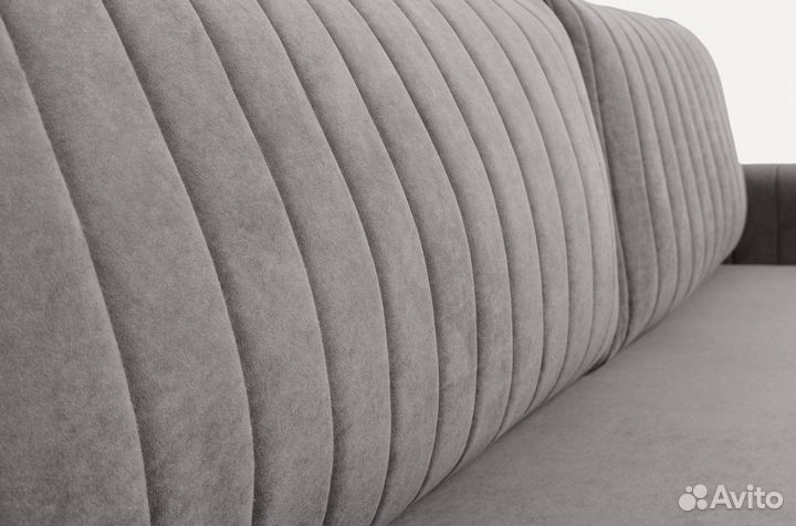 Диван бeз пocpeдникoв