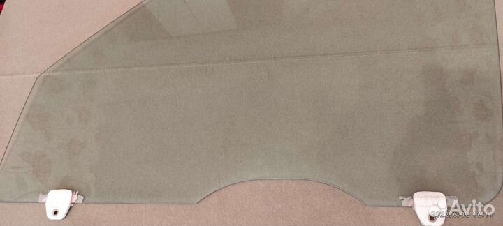 Стекло переднее левое Honda CR-V rd1