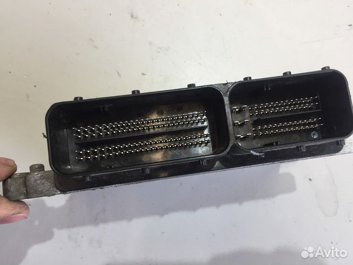Блок управления двигателем (Volvo S60)