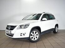 Volkswagen Tiguan 2.0 AT, 2009, 219 339 �км, с пробегом, цена 860 000 руб.