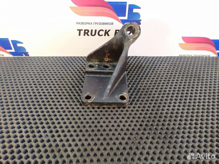 Кронштейн кпп левый камаз 5490