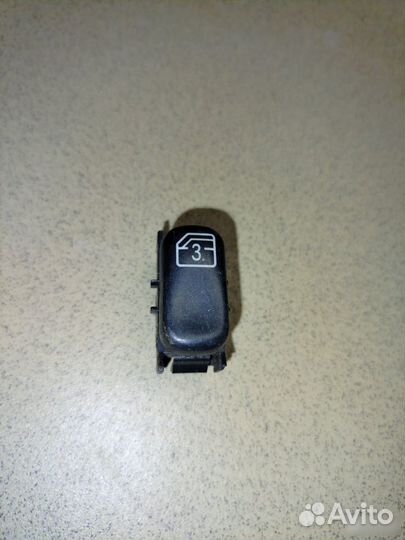 Кнопка стеклоподъемника Mercedes ml 163