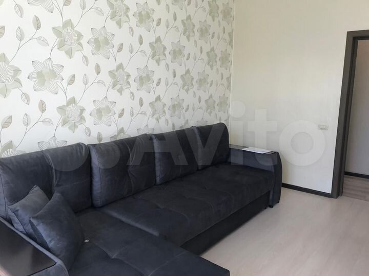 2-к. квартира, 65 м², 8/8 эт.