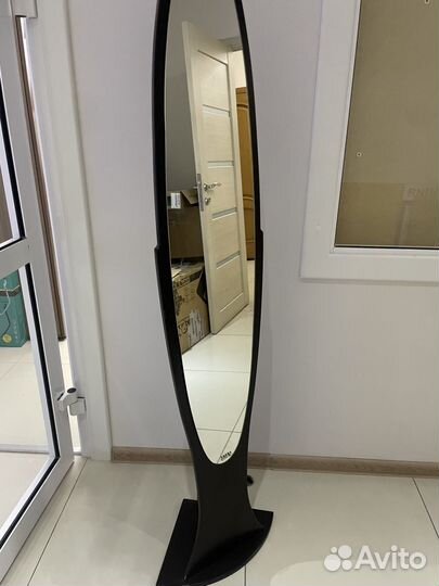 Зеркало из натурального дерева