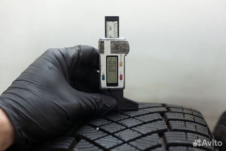 Pirelli Ice Zero FR 205/60 R16 96T