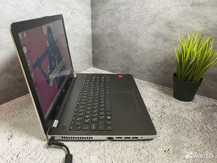 Мощный почти как новый ноутбук HP 4 ядра