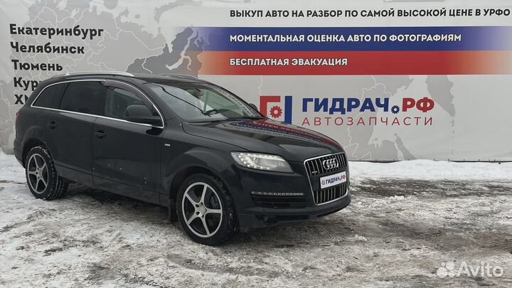 Замок двери передней левой Audi Q7 (4L) 8J1837015A