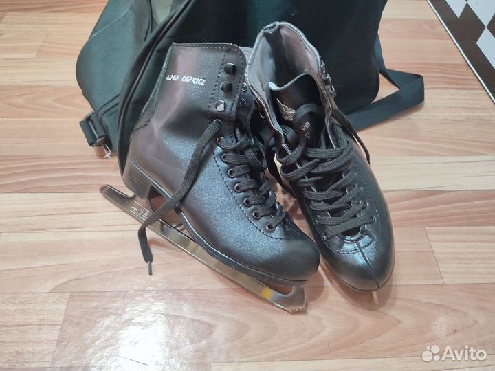 Коньки фигурные чёрные alpha caprice р.33