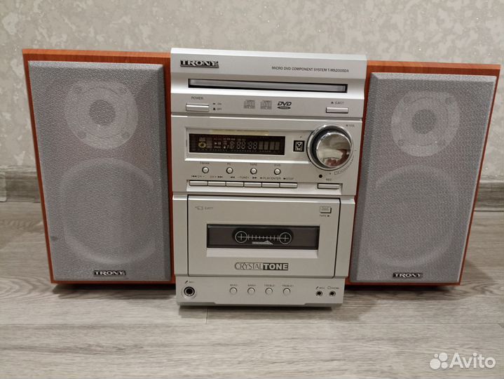 Музыкальный центр trony