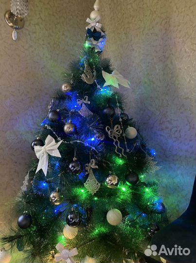 Елка искусственная