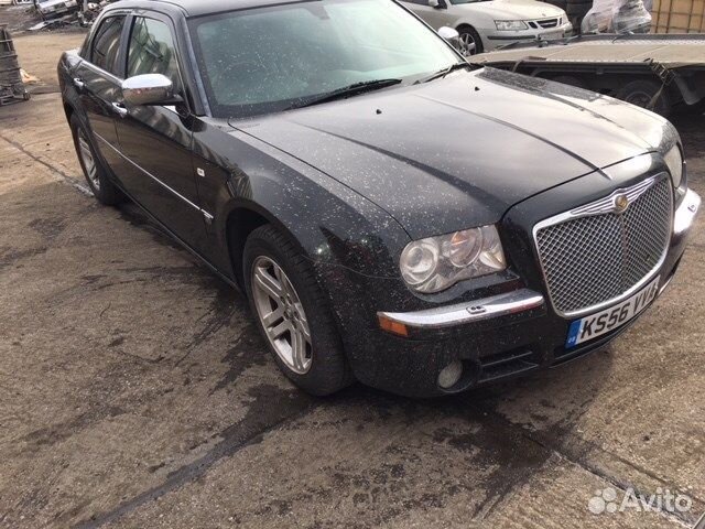 Разбор на запчасти Chrysler 300C 2004-2011