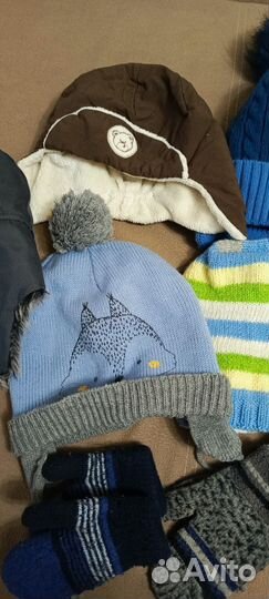 Шапки, варежки на разный возраст