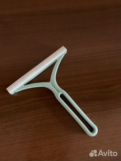 Щётка для одежды и мебели