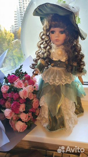 Фарфоровая кукла Remeco collection