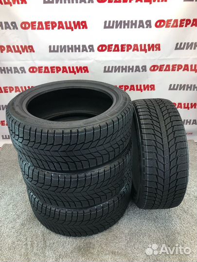Triangle PL01 235/45 R17