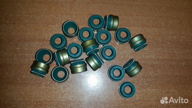 Vag 036109675a колпачок маслосъемный. Маслосъемные колпачки шкода кодиак. Маслосъемные колпачки opel astra g. Маслосъемные колпачки впускные бид f3. Маслосъемные колпачки шкода кодиак.