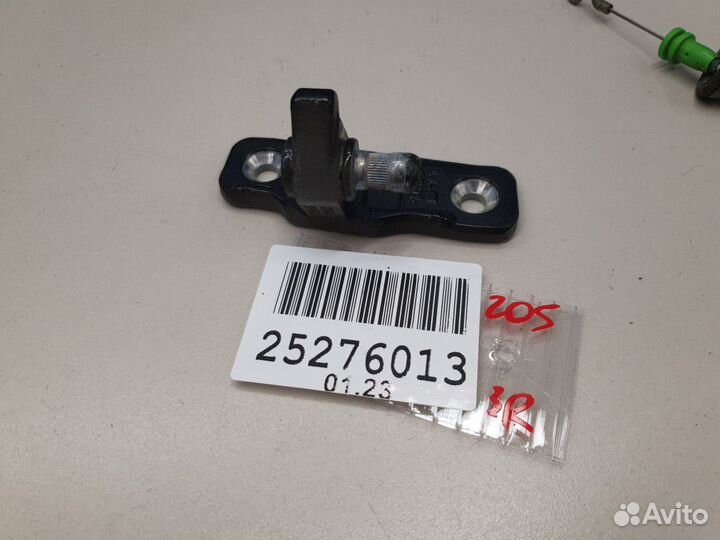 Петля двери задней правой верхняя Mercedes C-klasse W205 2014