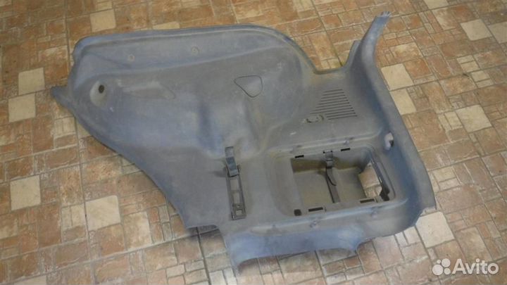 Обшивка багажника Toyota RAV4 (XA20) 2000-2005