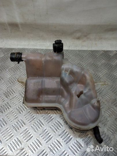 Бачок расширительный Audi A6 универсал 3.0 ASB