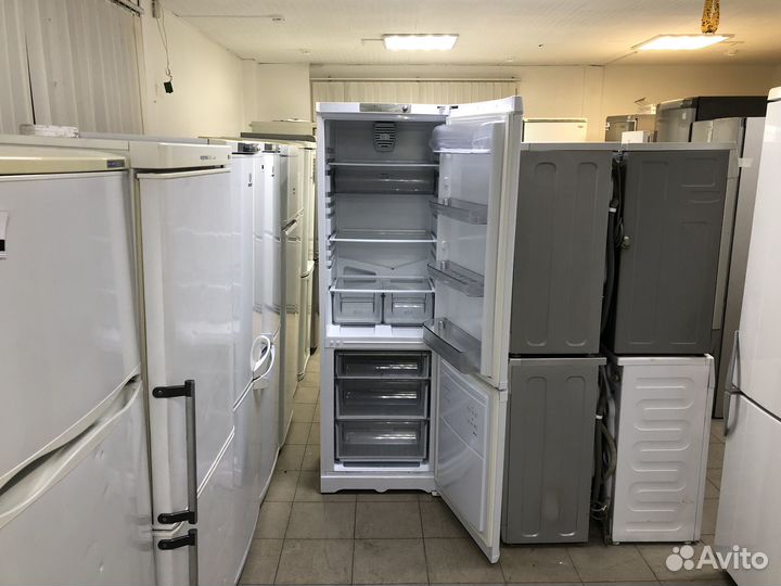 Холодильник бу Hotpoint-Ariston. С гарантией