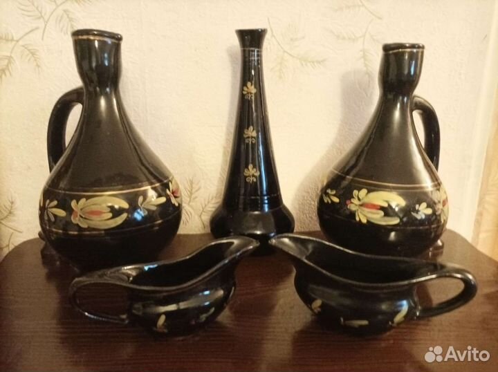 Кувшины, горшки, кружки из глины и керамики