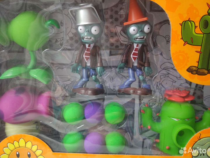 Набор игрушек Растения против зомби