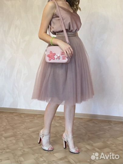 Вечернее платье, пышная юбка