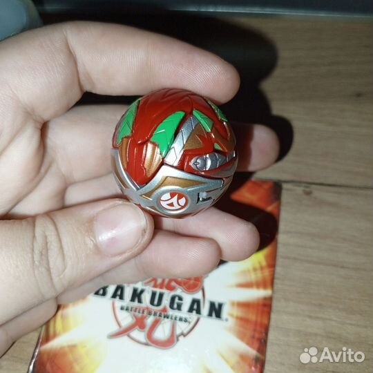 Бакуган пайрос персиваль