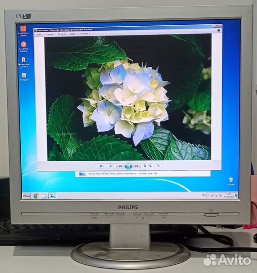 Монитор Philips 170S6FS/00, 17