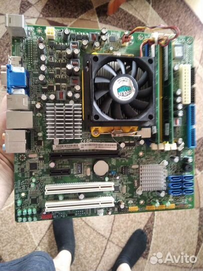 Системный блок, материнская плата, кулер,дисковод